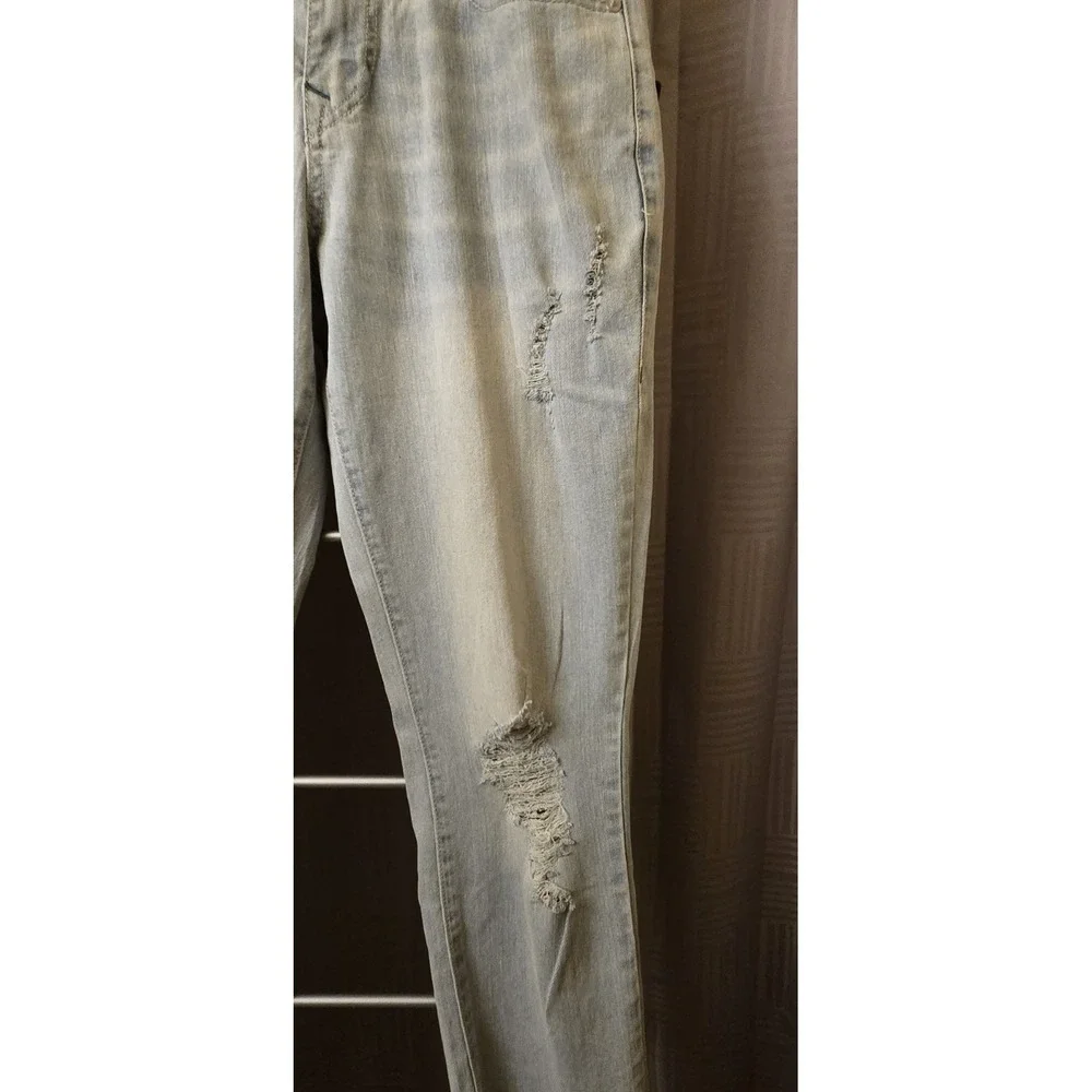 True Religion‎ Men's Jeans Size 29 Geno SN Distressed Slim Fit Light Wash Denim
